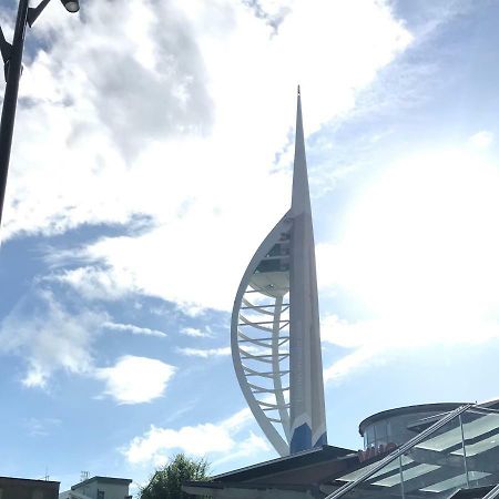 Gunwharf Quays Holiday Homes Portsmouth Zewnętrze zdjęcie